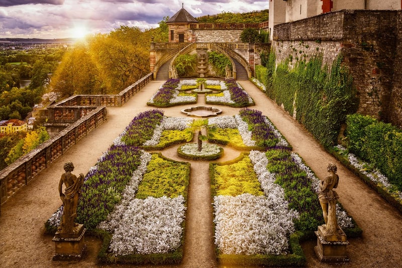 Vertical Gardening
